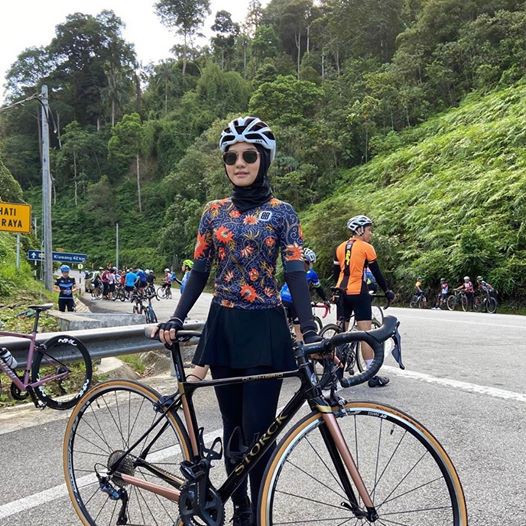 muslimah cycling jersey