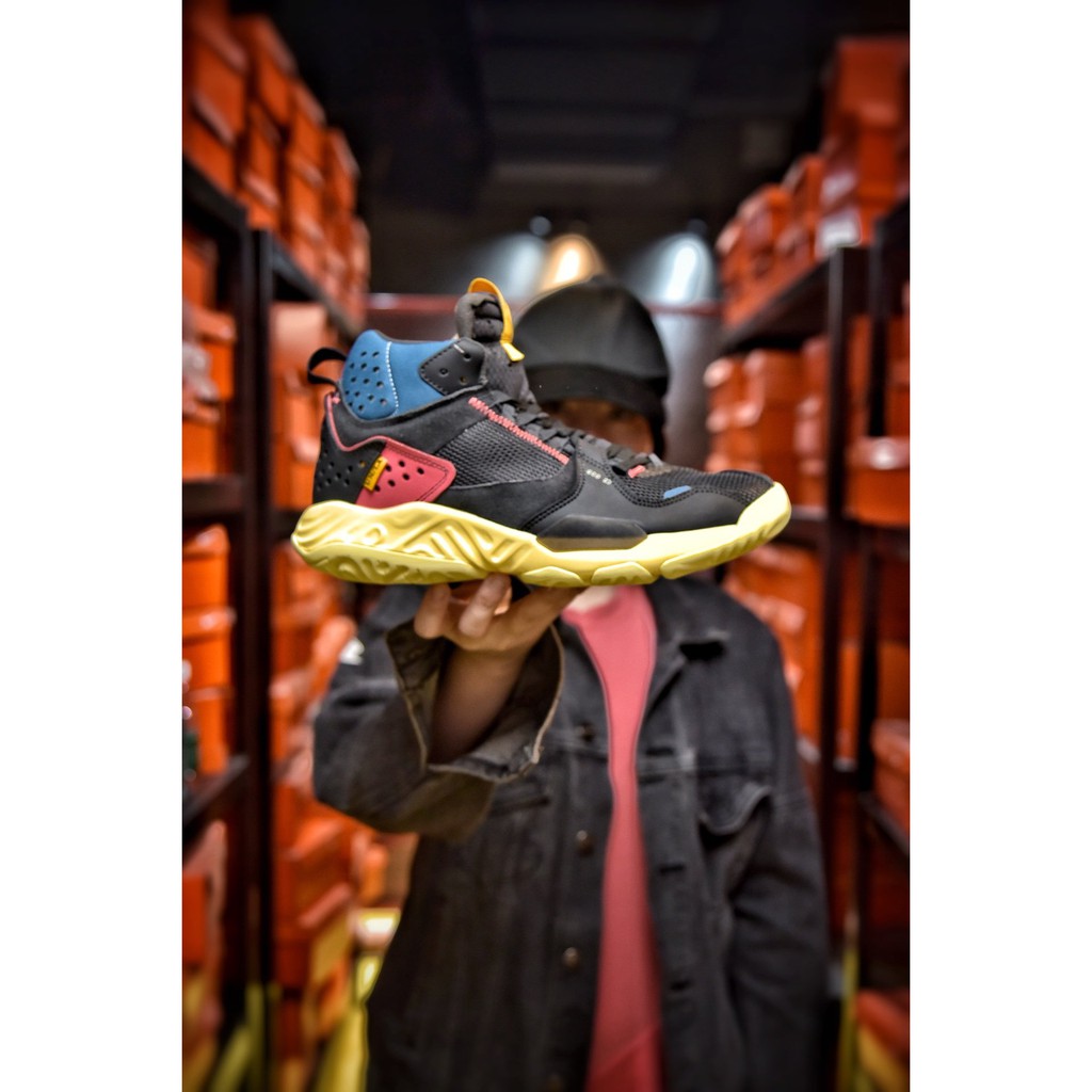 union jordan delta mid