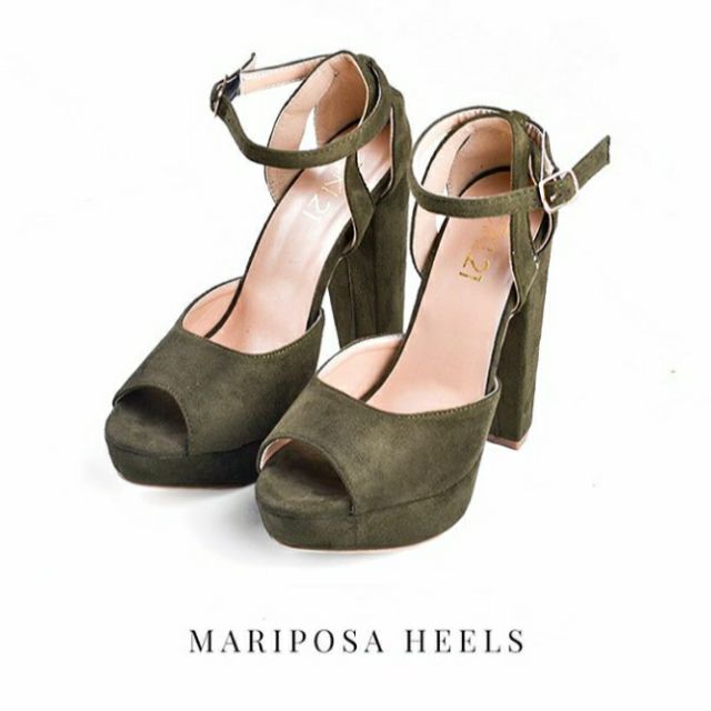 mariposa wedge heels