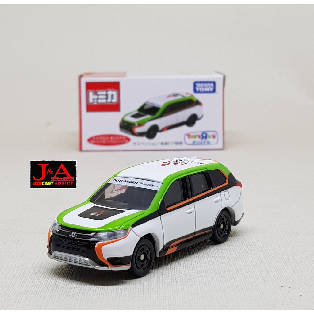 tomica xpander