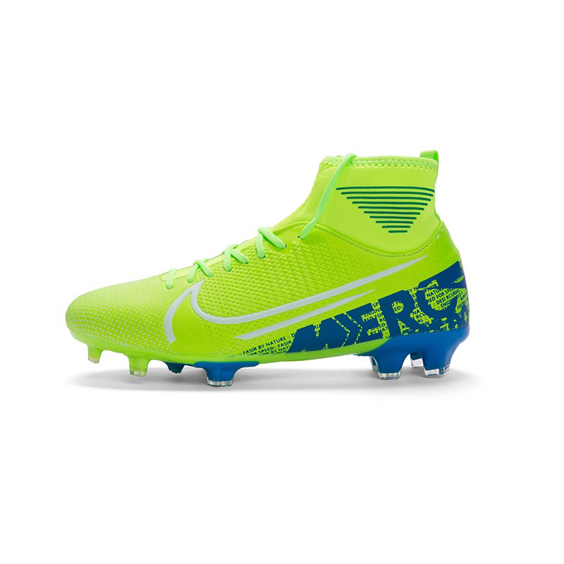 Nike jr. Mercurial Superfly 7 Club IC Younger Older Kids.