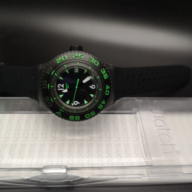 swatch diver watch