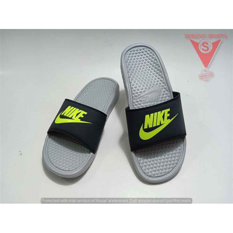 nike benassi 2019