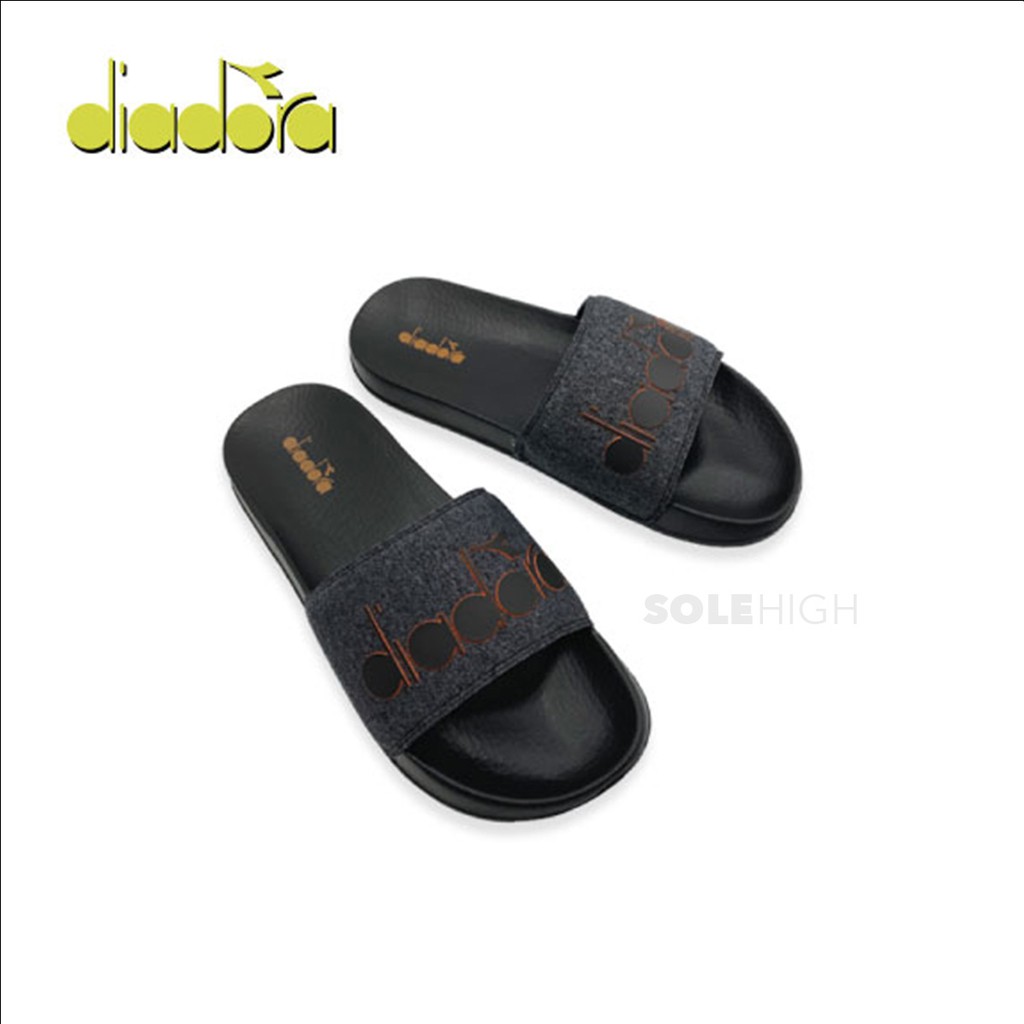 diadora flip flops