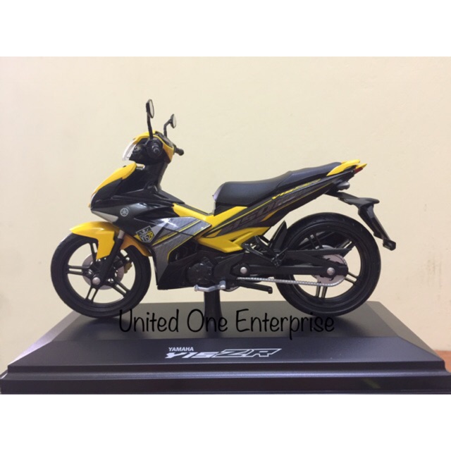 yamaha r15 diecast