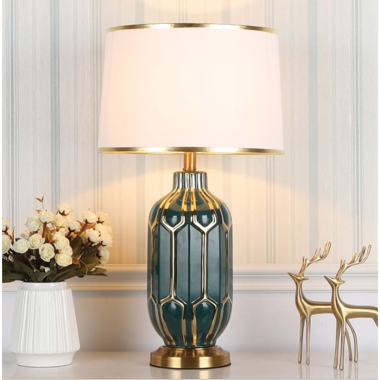 elise mini table lamp