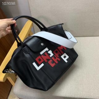 longchamp tote with strap