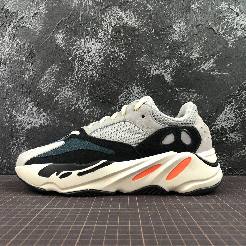 yeezy 700 1.1