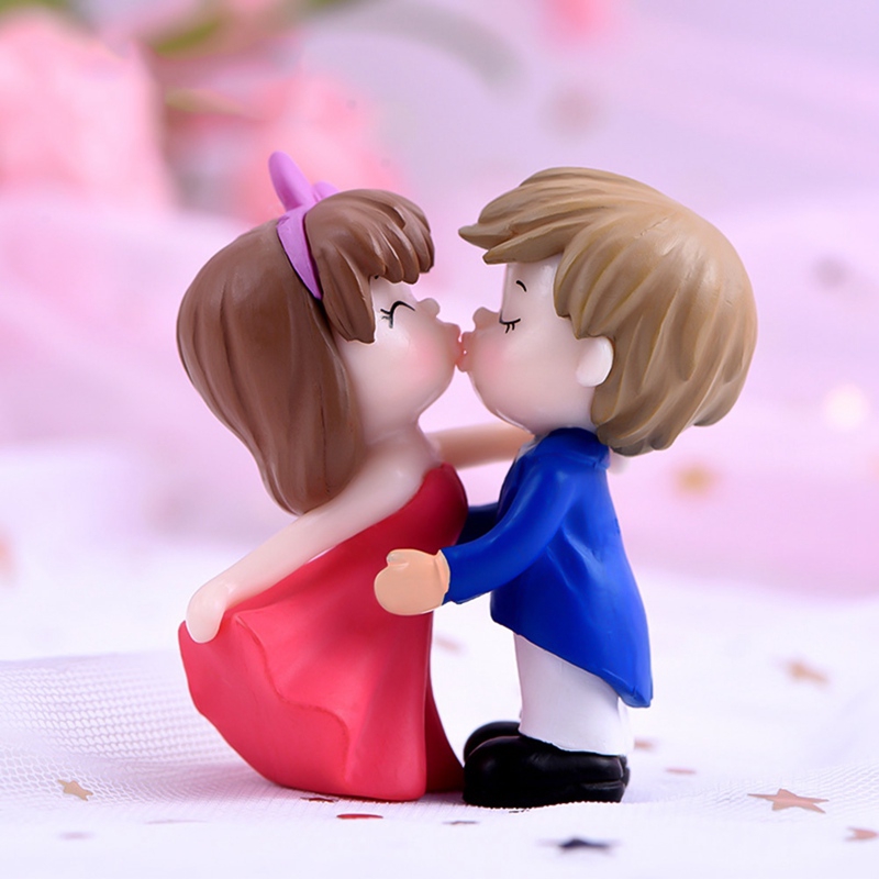 Romantic Couple Figurine Cute Boy Girl Kissing Couple Doll Home Decor craft  | Shopee Malaysia