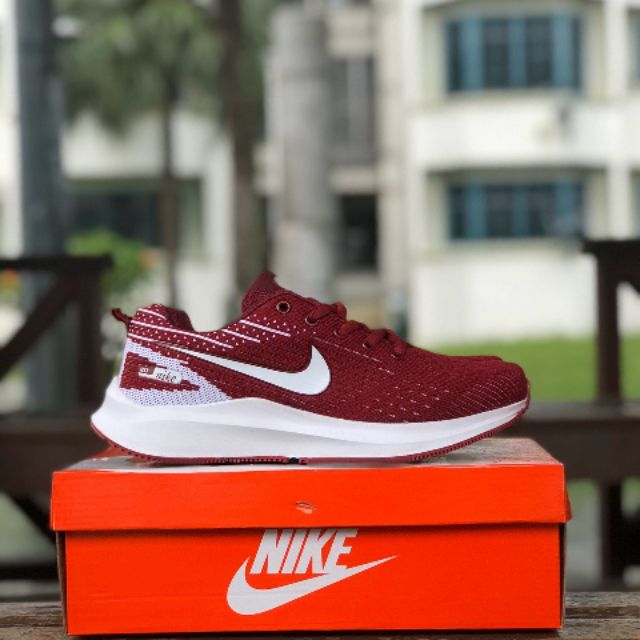 nike zoom maroon