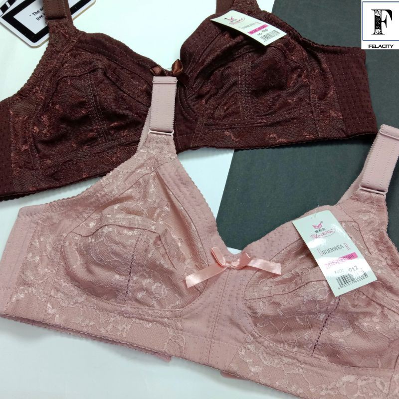 daiso Women Bra Nonwired Wireless Thin Sponge Cup BCD Plus Size Cotton