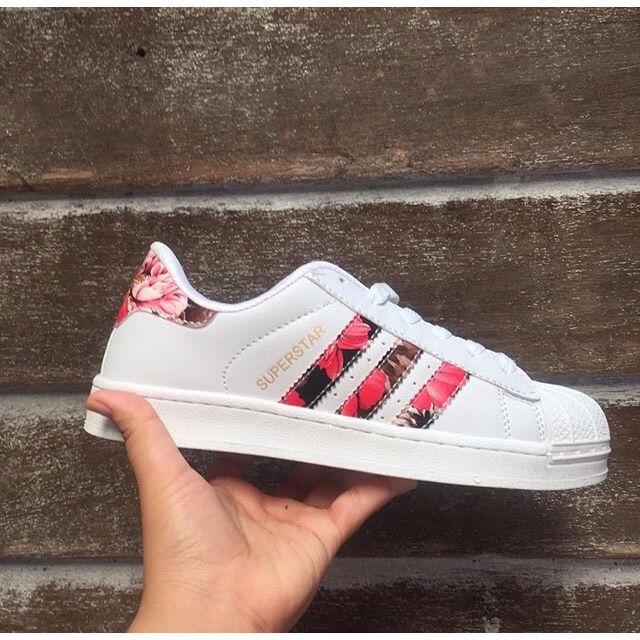 superstar flowers adidas