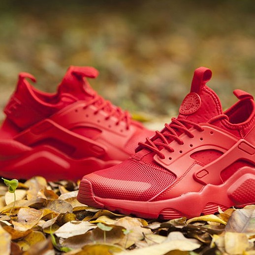 nike huarache red women's shoes