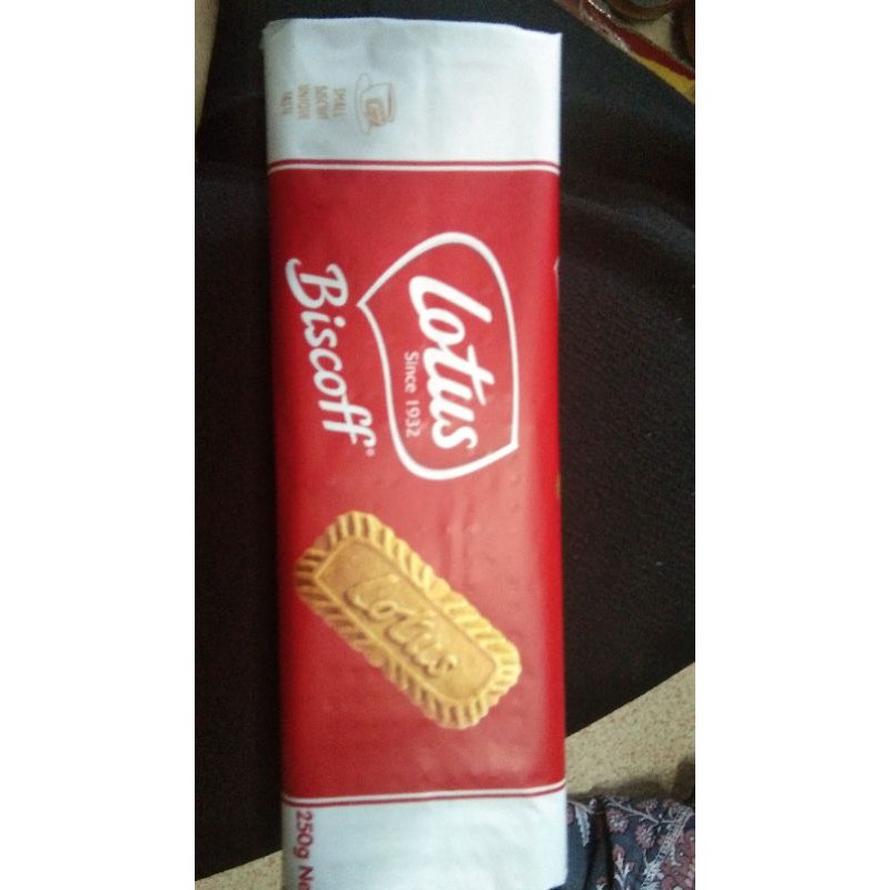 READY STOCK LOTUS BISCOFF BISCUIT 250
