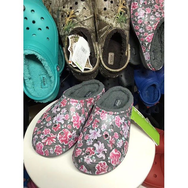 crocs with flowers