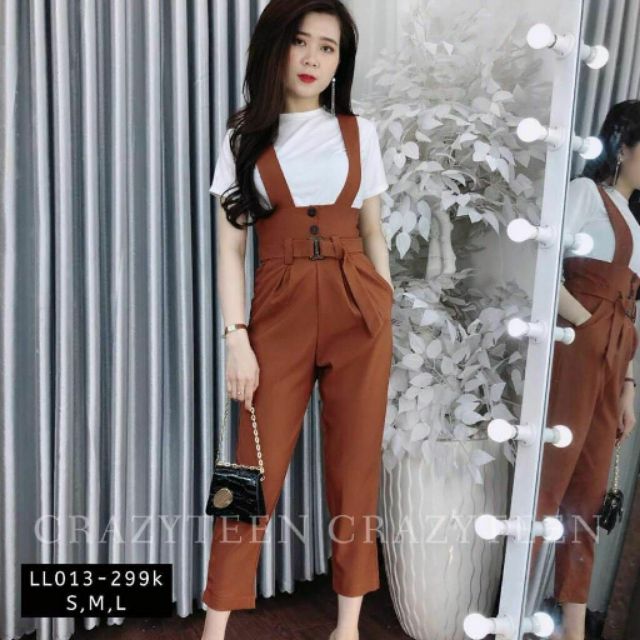 jumpsuit with shirt inside