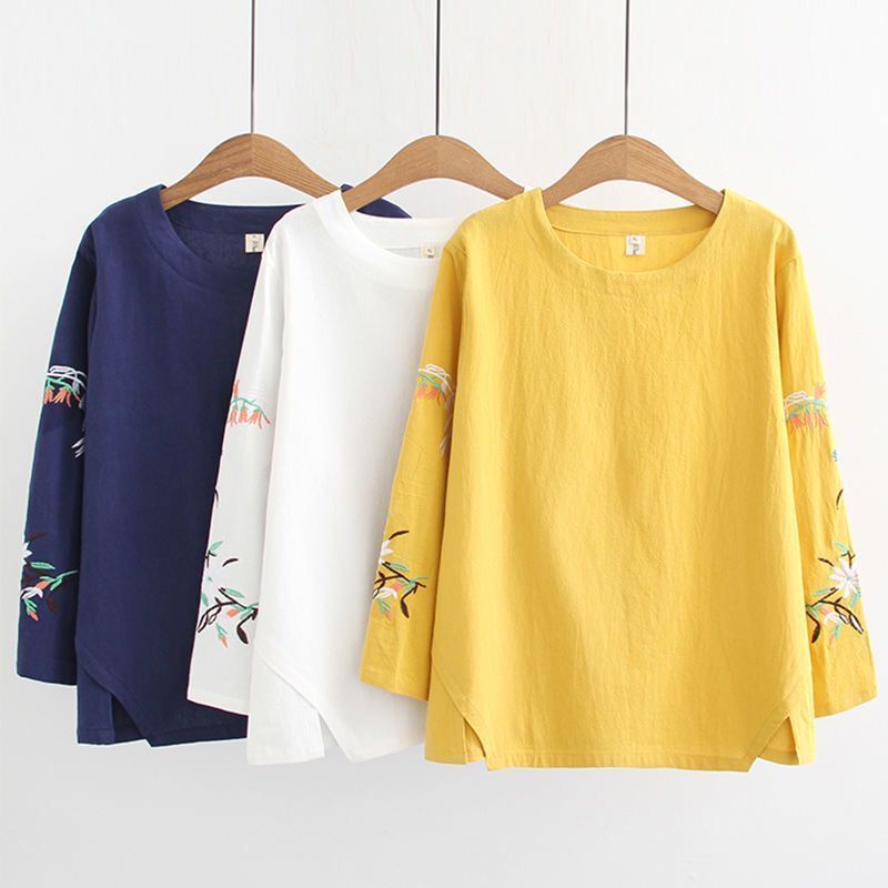 M-4XL Fashion Women Embroidered Cotton Round Neck Long Sleeve T-shirt Loose Casual Retro Top Blouse Plus Size baju raya