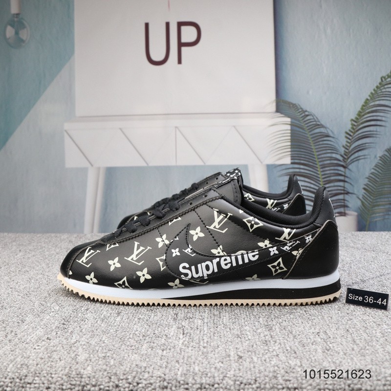 nike cortez x supreme