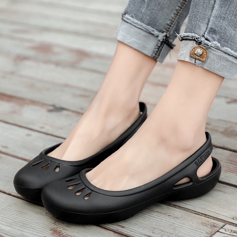 crocs women's sandals