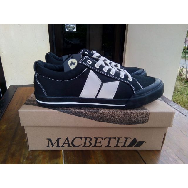 macbeth eliot black cement