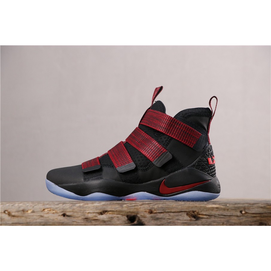lebron soldier 11 maroon
