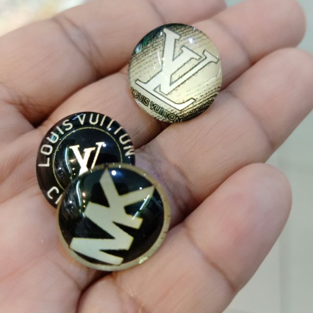 Branded brooch.mini pin Shopee Malaysia