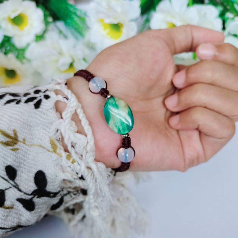 green tiger eyes natural stone macarame bracelet