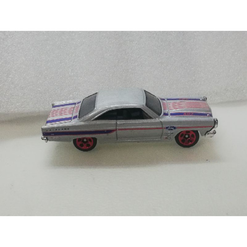 hot wheels 66 ford fairlane gt