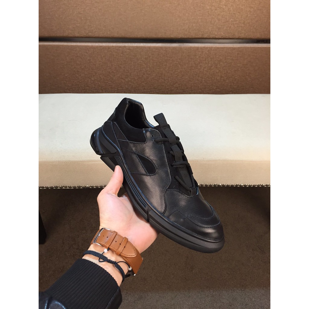 men's casual travel shoes