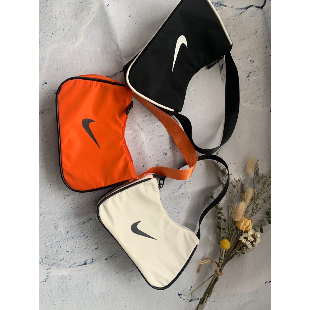 nike hobo bag