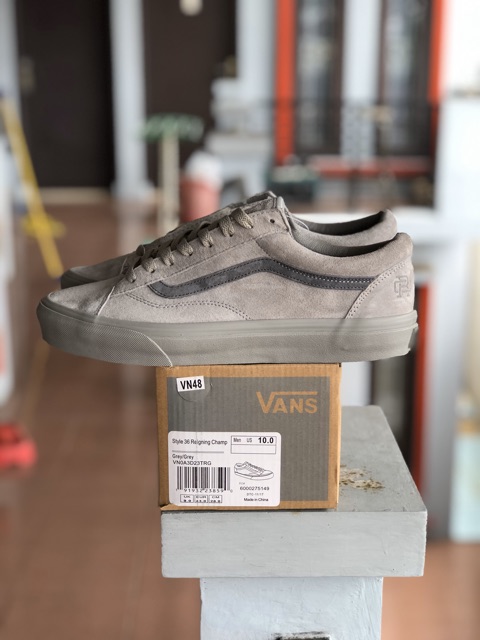 vans old skool reigning champ