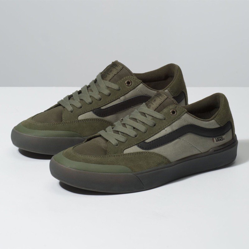 vans slip on pro grape leaf