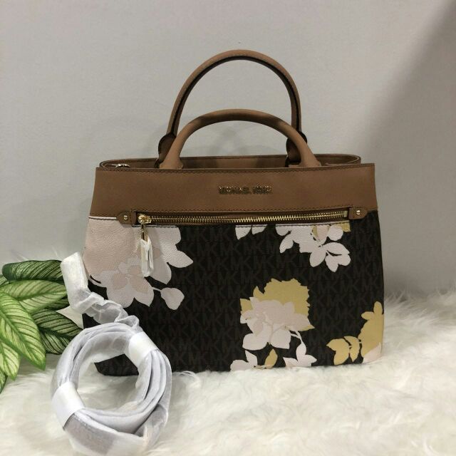 mk hailee satchel