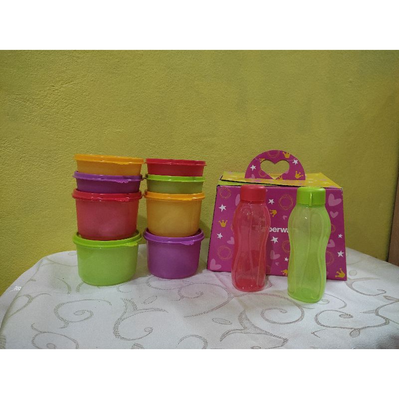 Bekas Kecik (Tupperware A Lil Bit of Everything)