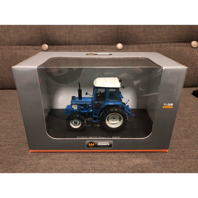 ford tractor diecast models