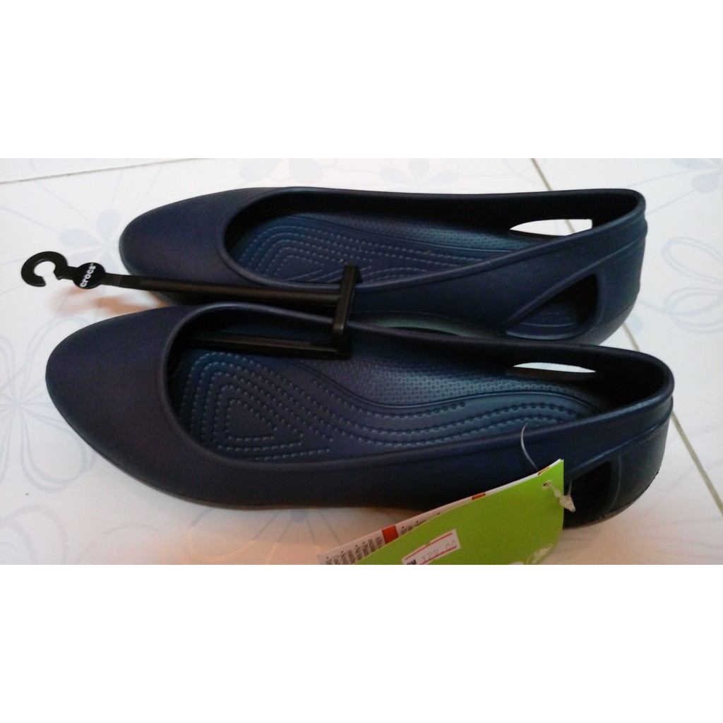 crocs laura flat