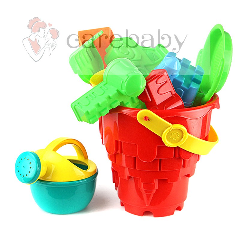 beach bucket with sprinkler