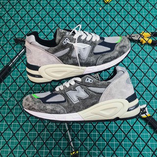 madness x new balance m990