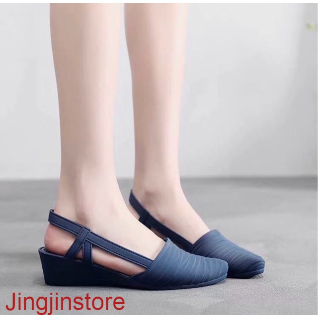 footwear size 40 means