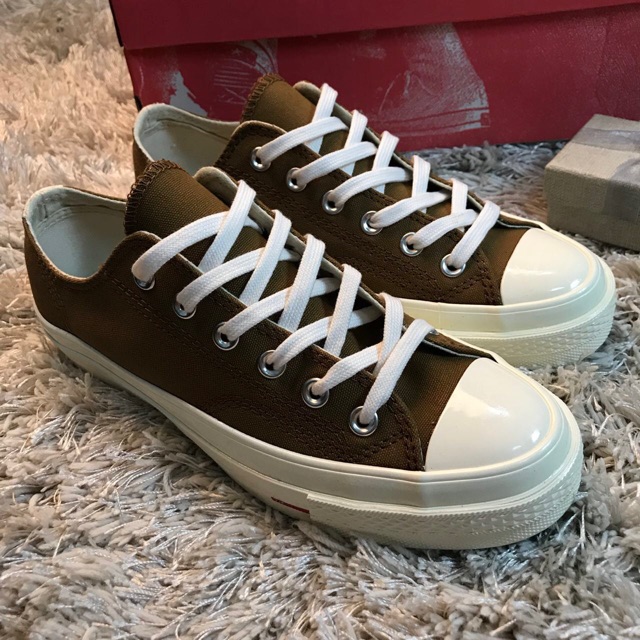 converse rayé