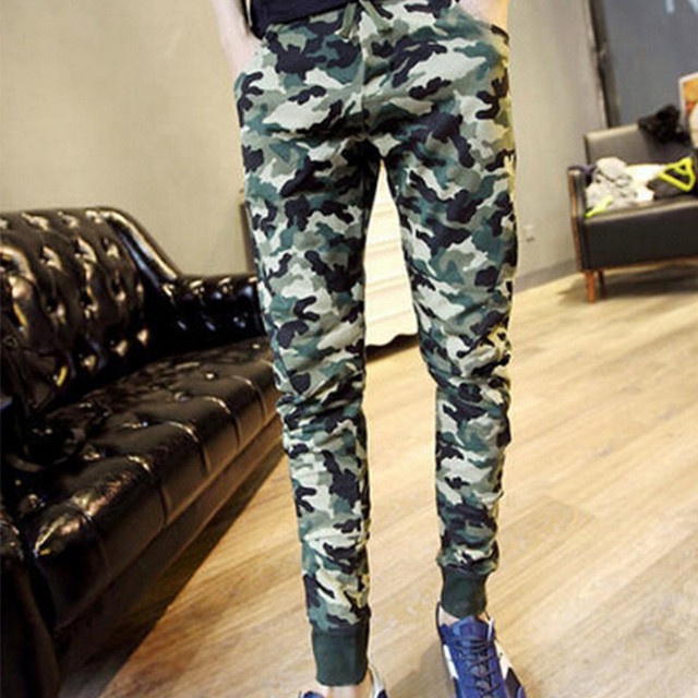 slim fit camo joggers