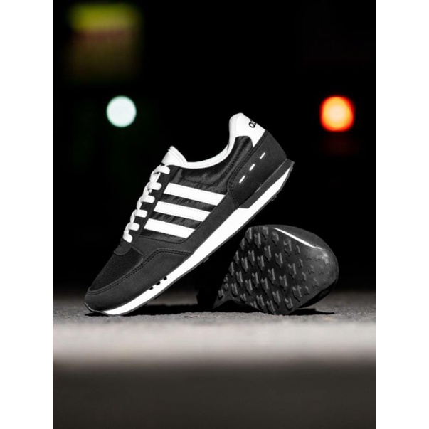 adidas neo city racer black
