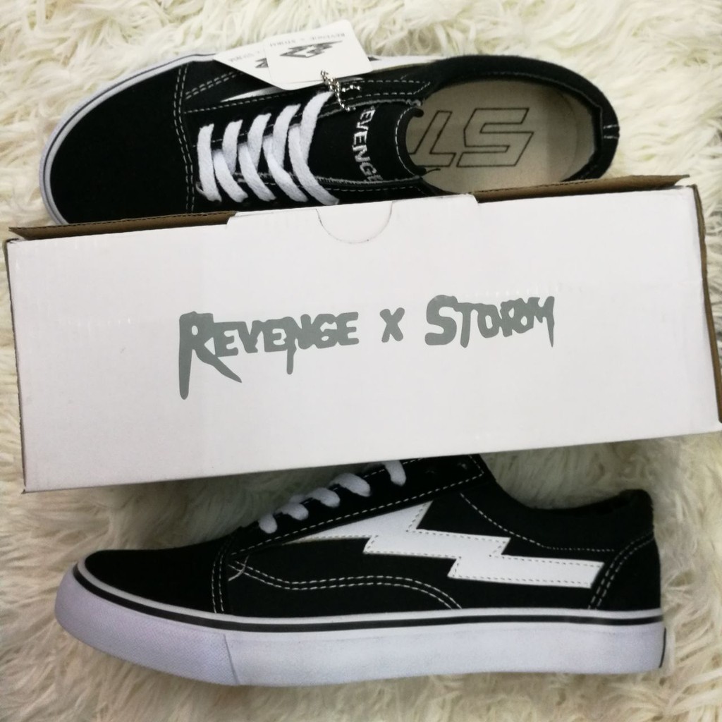 vans revenge storm