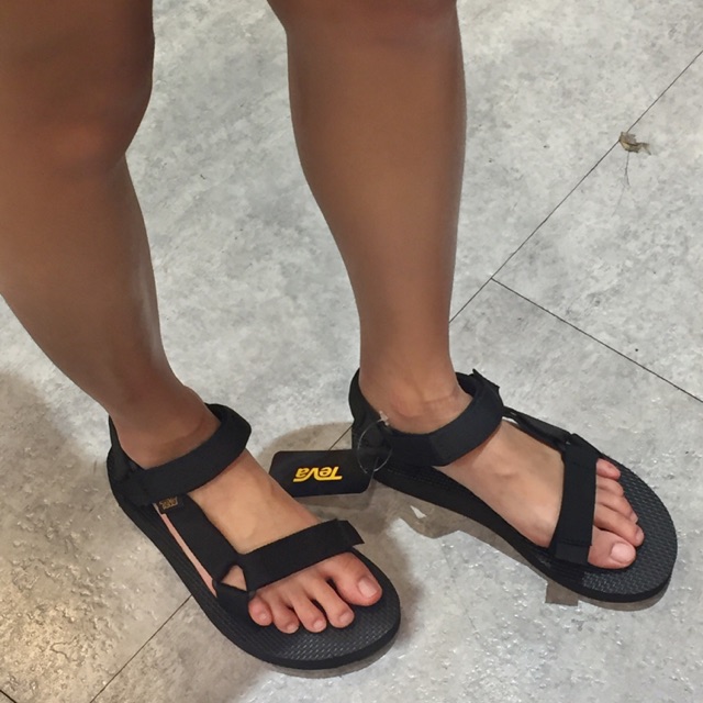 teva universal urban