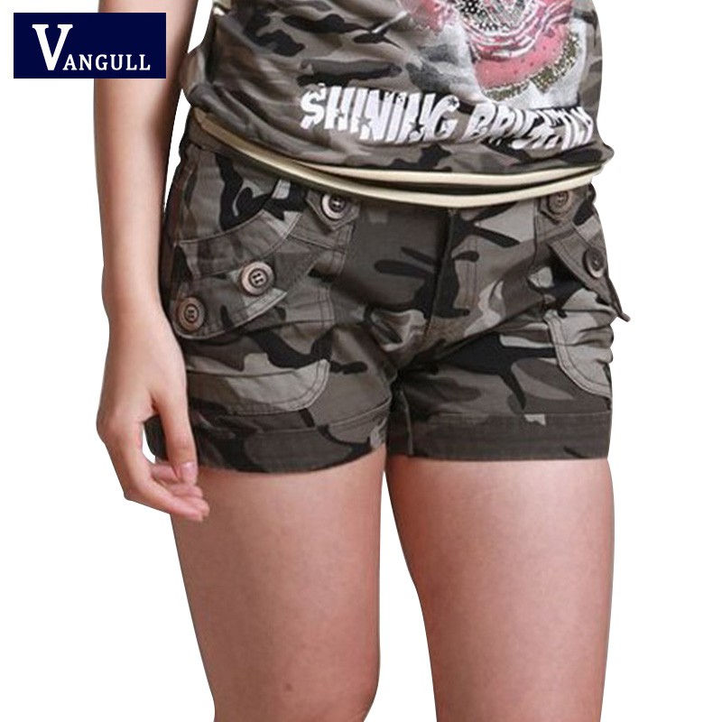 women's plus size camo shorts