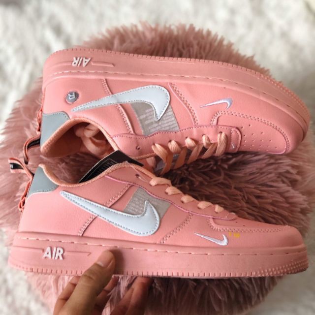 CC NIKE AIR FORCE 1 UTILITY PINK 