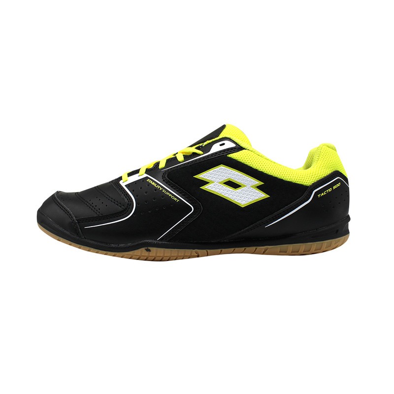 lotto futsal shoes