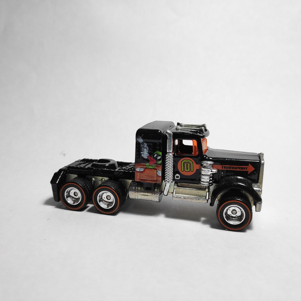 hot wheels kenworth