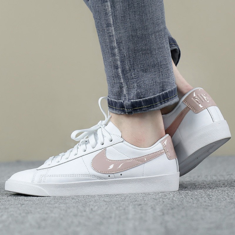 nike blazer low le women's shoe