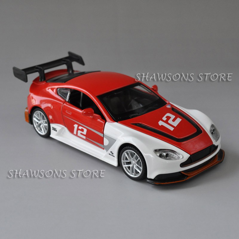aston martin vantage toy car